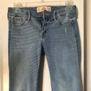 Hollister Skinny Jeans (Like-New)